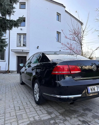 Volkswagen Passat cena 36300 przebieg: 201600, rok produkcji 2012 z Warszawa małe 92